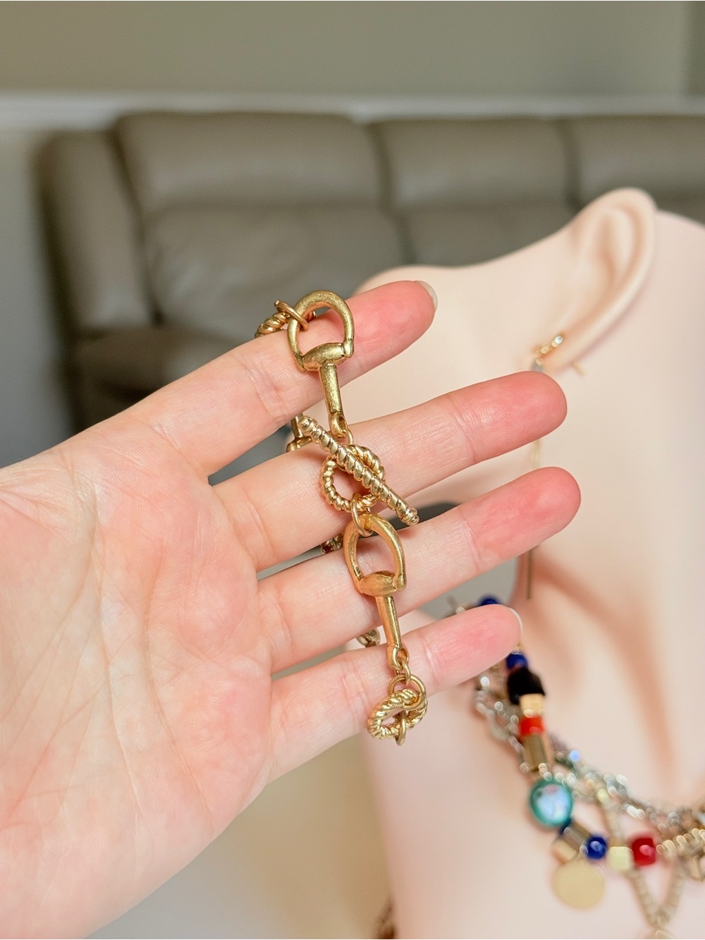 Gold Link Charm Bracelet - Women Jewelry - Picture 7 of 8